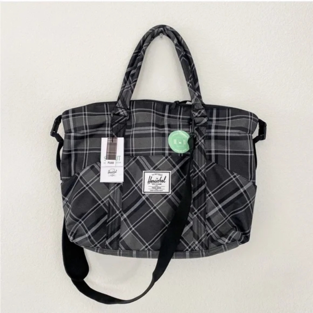 NWT / Herschel / Strand Sprout Diaper Bag / $130 retail